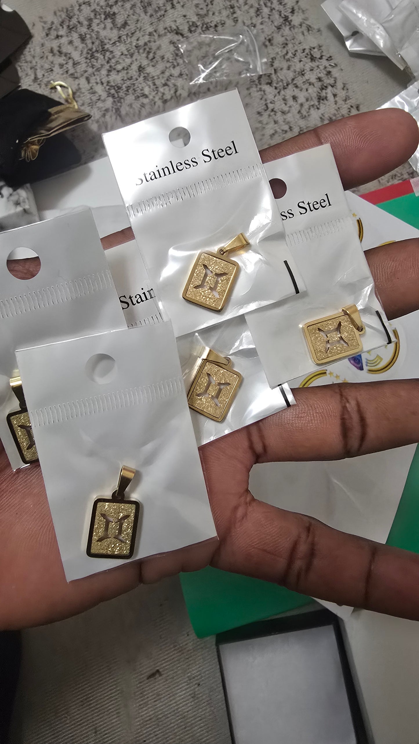 🇭🇹Zodiac Necklaces for Women and Men - 18K Gold Necklace